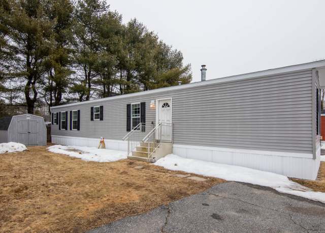 Property at 33 Circle Dr, Lewiston, ME 04240, 2 beds, 2 baths