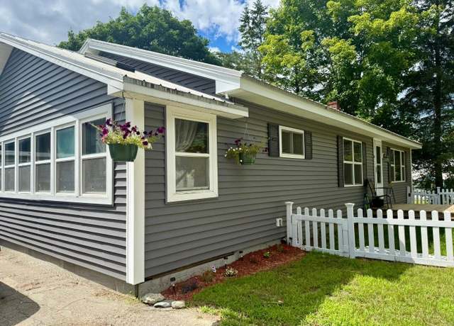 Property at 6 Ridge Rd, Corinth, ME 04427, 3 beds, 1 bath