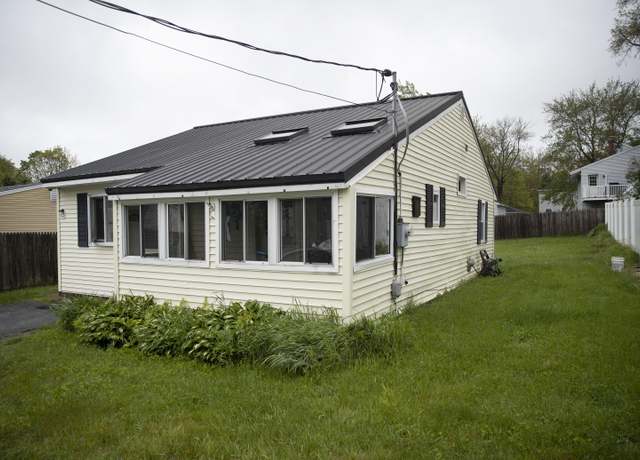 Property at 15 Lucille St, Saco, ME 04072, 2 beds, 1 bath