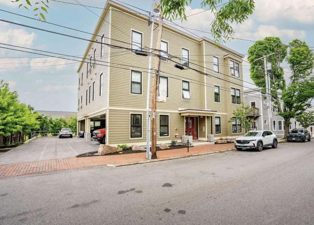 Property at 65 Munjoy St #4, Portland, ME 04101, 1 bed, 1 bath