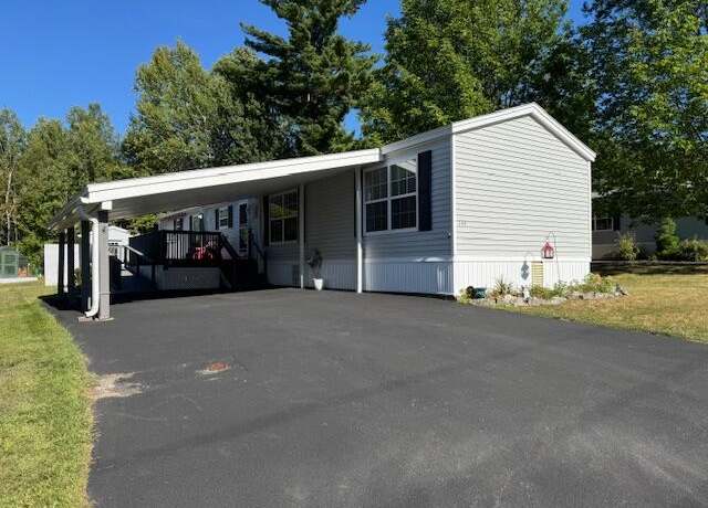 Property at 149 Eagle Ridge Rd, Brewer, ME 04412, 3 beds, 2 baths