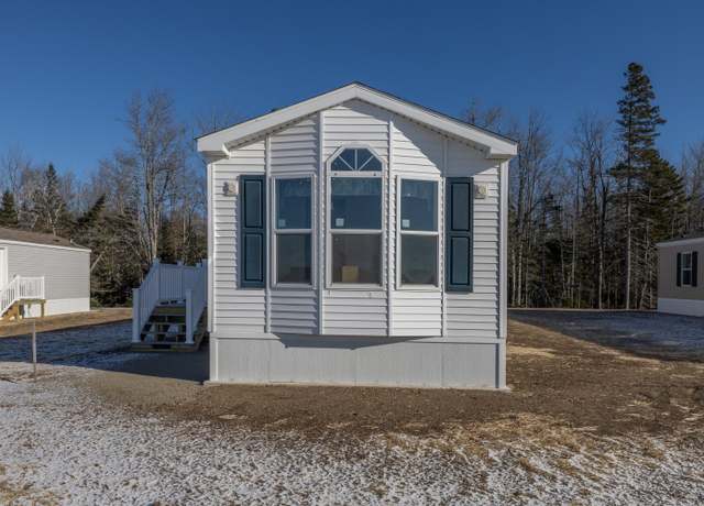 Property at 10 Goose Neck Rd, Hancock, ME 04640, 2 beds, 2 baths