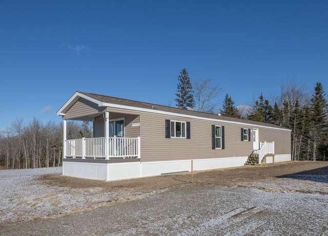 Property at 12 Goose Neck Rd, Hancock, ME 04640, 2 beds, 2 baths