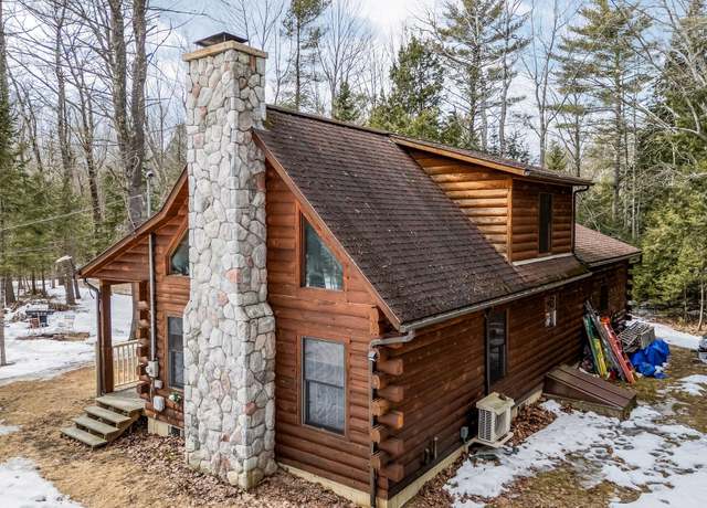 Property at 88 Wood Land Dr, West Gardiner, ME 04345, 1 bed, 1 bath