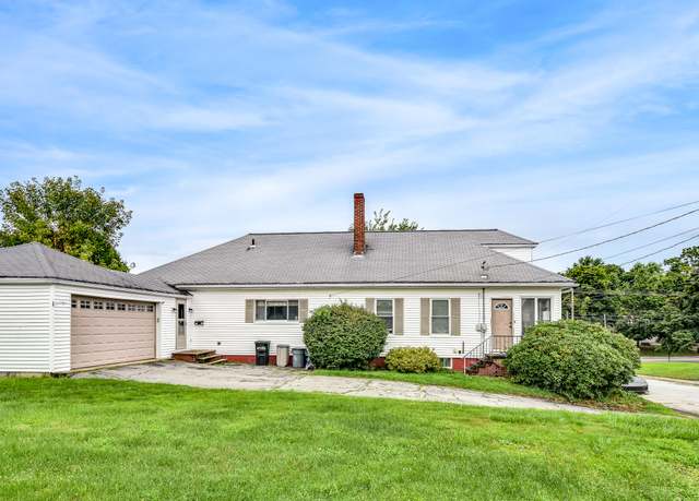 Property at 13 Homefield St, Lewiston, ME 04240, 3 beds, 1.5 baths