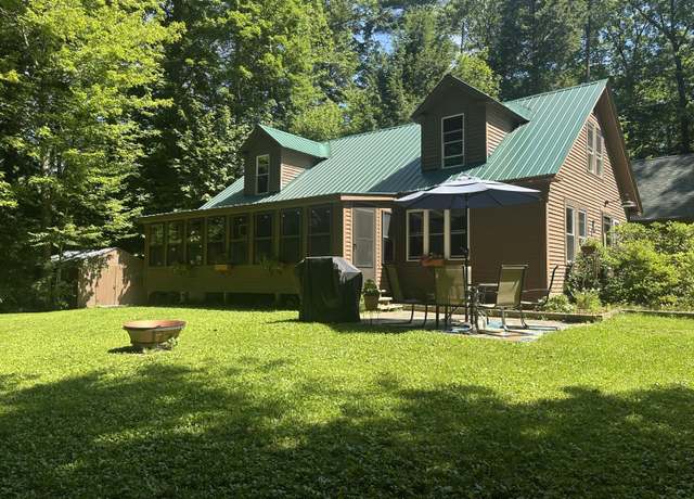 Property at 39 Tilton Pond Rd, Fayette, ME 04349, 3 beds, 3 baths