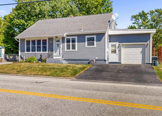 Property at 32 Rideout Ave, Lewiston, ME 04240, 4 beds, 1 bath