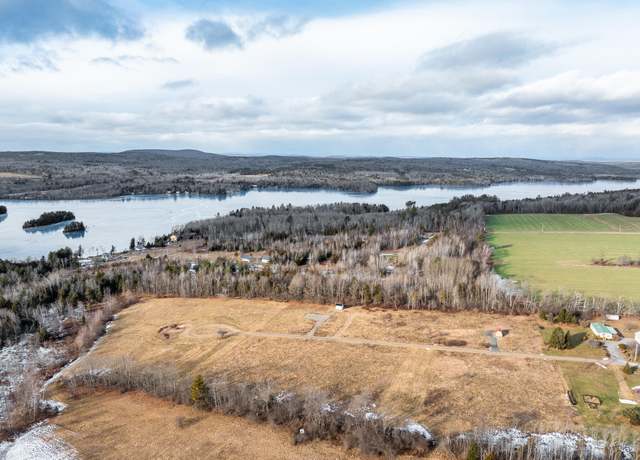 Property at 007-019 Indian Heights Dr, Saint Albans, ME 04971