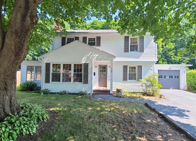 Property at 16 Brooks Ave, Lewiston, ME 04240, 3 beds, 1.5 baths