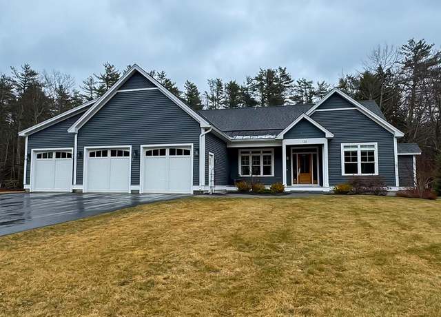 Property at 130 Falmouth Rd, Falmouth, ME 04105, 3 beds, 2 baths