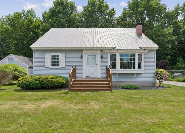 Property at 24 Sixth Ave, Augusta, ME 04330, 4 beds, 1.5 baths