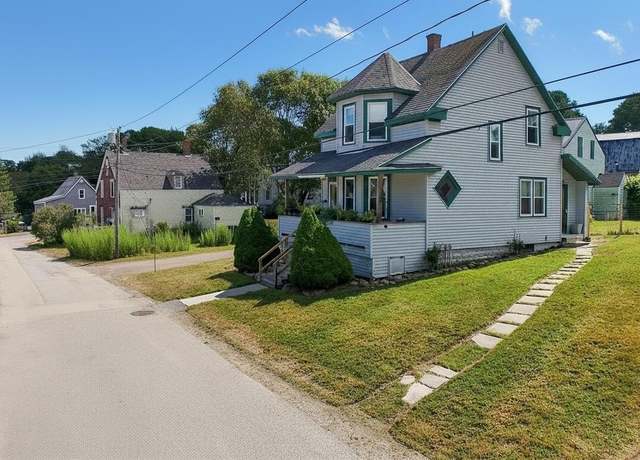 Property at 2 Lincoln St, Eastport, ME 04631, 3 beds, 1 bath