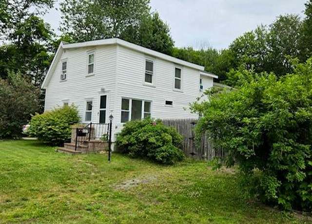 Property at 327 Forest Ave, Bangor, ME 04401, 3 beds, 1.5 baths