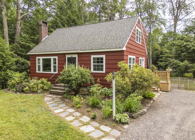 Property at 360 Greely Road Ext, Cumberland, ME 04021, 3 beds, 2 baths