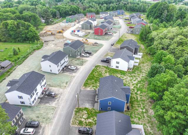 Property at 10 Firefly Ln, Bangor, ME 04401, 3 beds, 2.5 baths