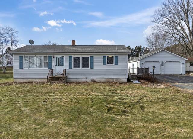 Property at 31 Ireland Ave, Corinna, ME 04928, 3 beds, 1 bath