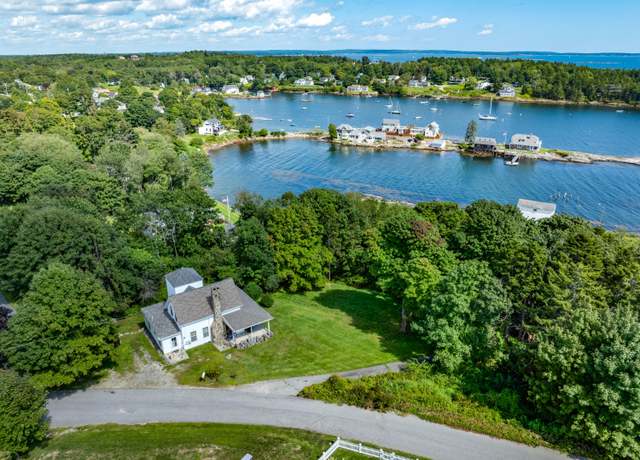 Property at 7 Leeman Rd, Harpswell, ME 04079, 4 beds, 2 baths