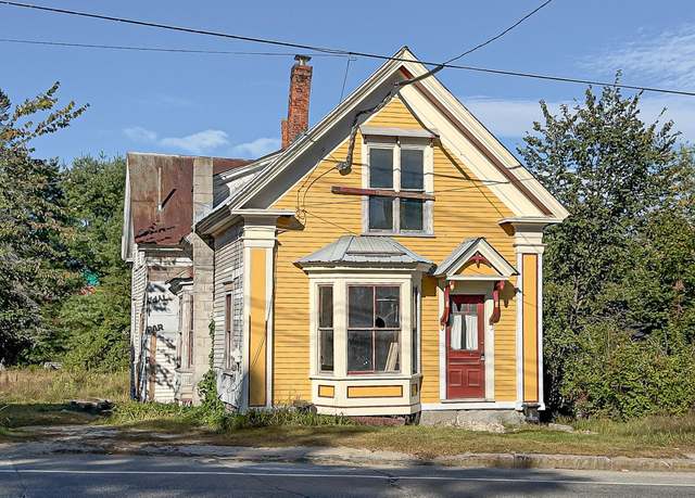 Property at 29 Portland Rd, Bridgton, ME 04009, 4 beds, 1 bath