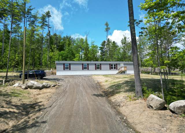 Property at 16 New England Ave, Oakland, ME 04963, 4 beds, 3 baths