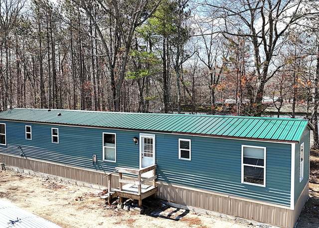 Property at 6 Maple St, Lyman, ME 04002, 3 beds, 1.5 baths