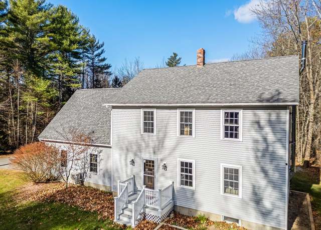 Property at 49 Balsam Dr, Waldoboro, ME 04572, 3 beds, 2.5 baths