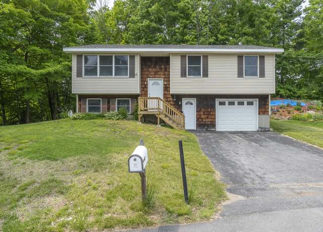 Property at 32 Thorne Ave, Lewiston, ME 04240, 3 beds, 2 baths