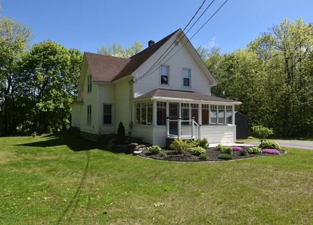 Property at 164 Nichols St, Pittsfield, ME 04967, 4 beds, 1.5 baths