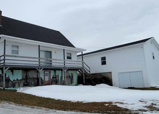 Property at 509 Main St, Saint Agatha, ME 04772, 3 beds, 1 bath
