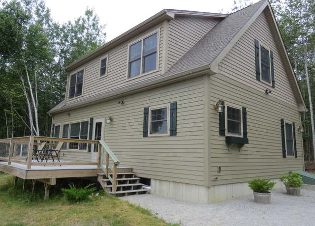 Property at 14 Old County Way, Ellsworth, ME 04605, 3 beds, 2 baths