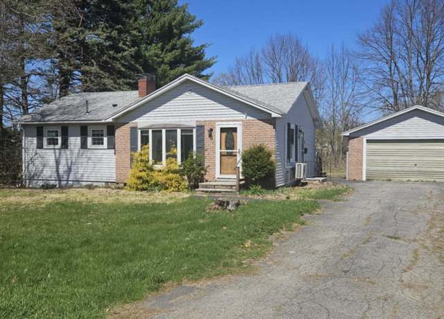 Property at 8 Crescent St, Brewer, ME 04412, 3 beds, 1 bath