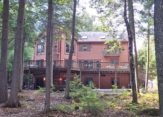 Property at 42 Knowles Point Rd, Bridgton, ME 04009, 4 beds, 3.5 baths