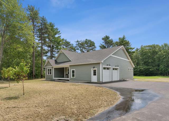 Property at 3 Bogey Way, Old Orchard Beach, ME 04064, 3 beds, 2.5 baths