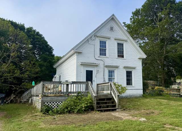 Property at 111 E Main St, Vinalhaven, ME 04863, 2 beds, 1 bath