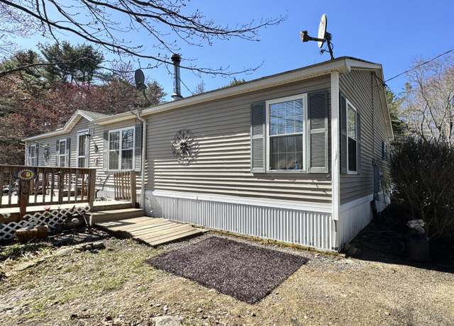 Property at 252 Blanket Ln, Prospect, ME 04981, 2 beds, 2 baths