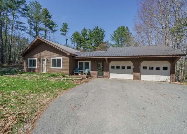 Property at 61 Rob Clark St, Winterport, ME 04496, 2 beds, 1 bath