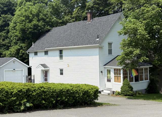 Property at 19 Thomas Hill Rd, Bangor, ME 04401, 3 beds, 2 baths