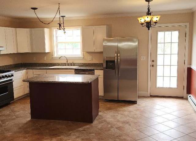 Property at 168 Bemis Rd #4, Carmel, ME 04419, 2 beds, 2.5 baths