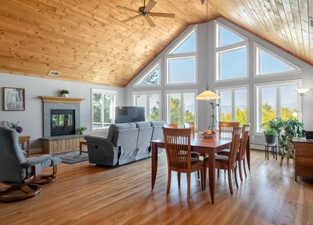 Property at 48 White Mountain Way, Bridgton, ME 04009, 4 beds, 2.5 baths