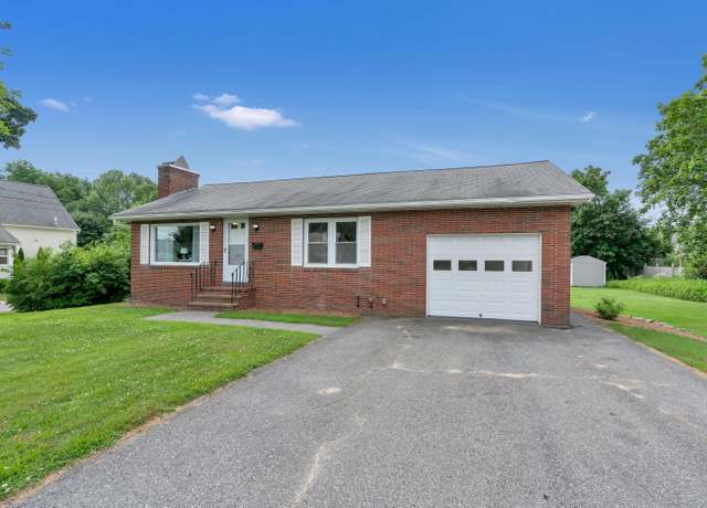 Property at 255 Main St, Gorham, ME 04038, 2 beds, 1.5 baths