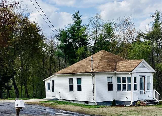Property at 202 Cottage St, Sanford, ME 04073, 2 beds, 1 bath