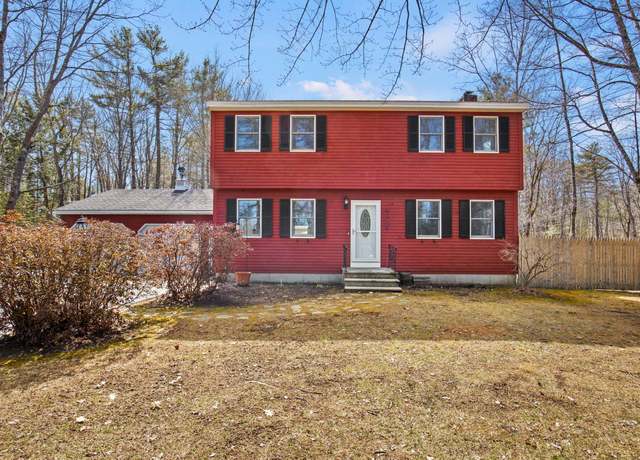 Property at 21 Loon Dr, Topsham, ME 04086, 4 beds, 2 baths