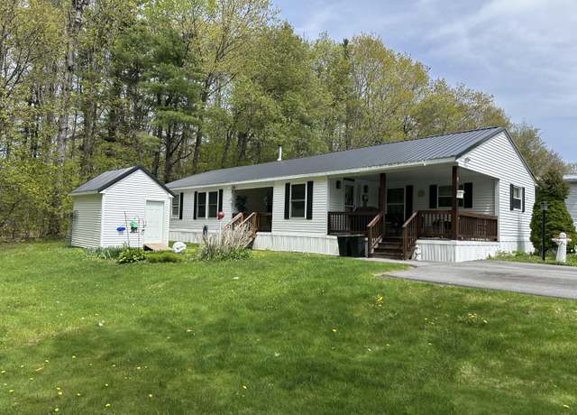 Property at 3 Tori Ln, Gorham, ME 04038, 2 beds, 1.5 baths