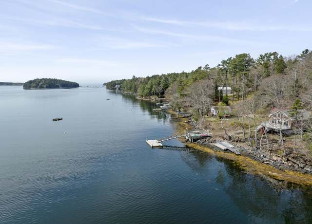 Property at 33 Bernier Ln, Harpswell, ME 04079, 3 beds, 2 baths