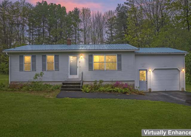 Property at 33 Mclaughlin Cir, Chelsea, ME 04330, 2 beds, 1.5 baths