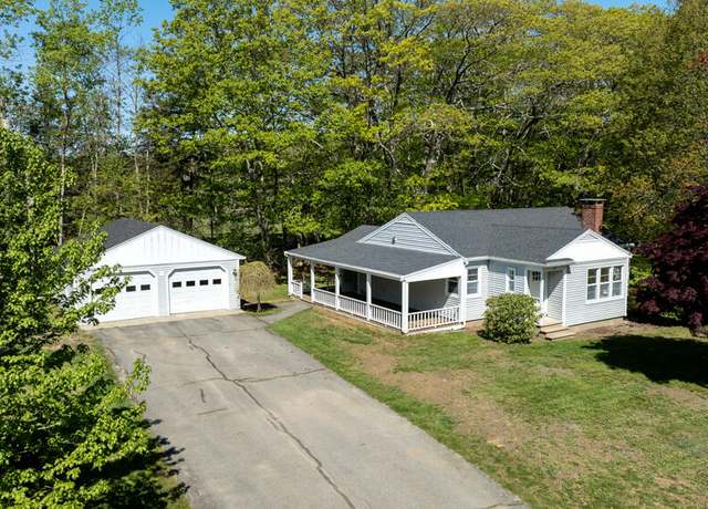 Property at 24 Chapel St, Boothbay, ME 04537, 3 beds, 1 bath