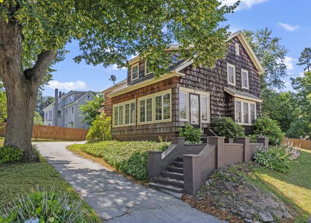 Property at 28 Holly St, Auburn, ME 04210, 6 beds, 2 baths