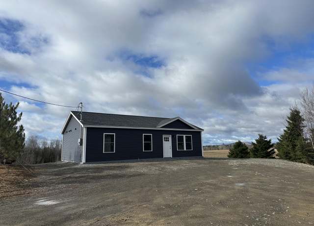 Property at 658 Smyrna St, Houlton, ME 04730, 3 beds, 2 baths