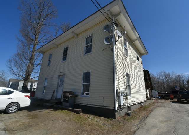 Property at 92 Elm St, Hartland, ME 04943, 9 beds, 4 baths