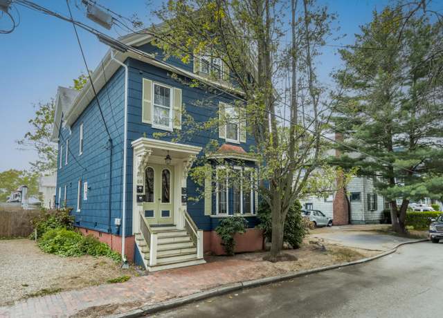 Property at 66 Spruce St #1, Portland, ME 04102, 1 bed, 1 bath
