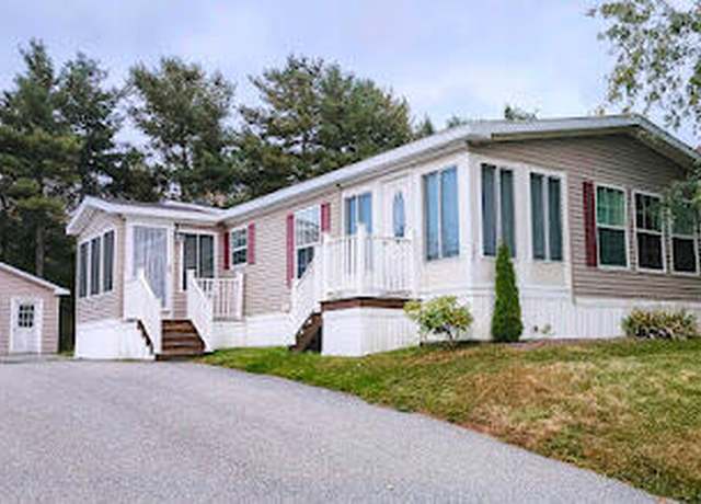 Property at 19 E St, Bangor, ME 04401, 3 beds, 2 baths
